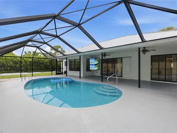 2200 Jasper AVE, FORT MYERS, FL 33907
