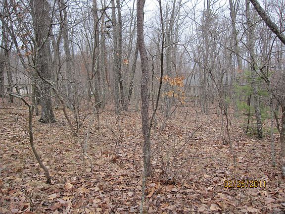 3rd image of Bent Oak Ter