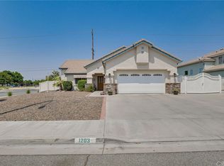 1203 Osprey St, San Jacinto, CA 92583