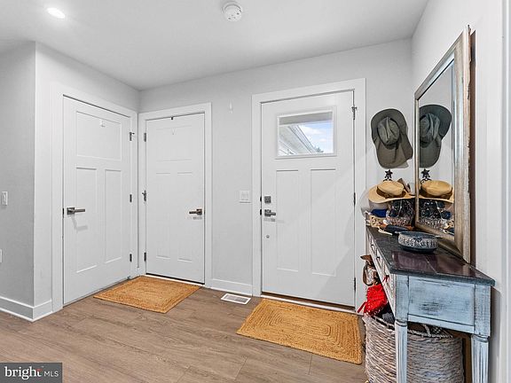 5th image of 47 Ditman St