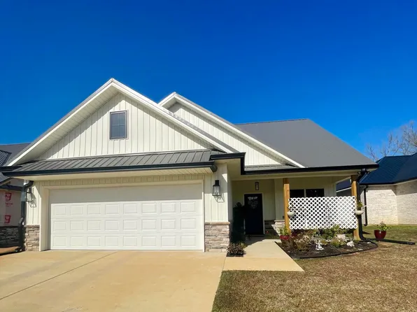 118 Mamie Cir, Picayune, MS 39466