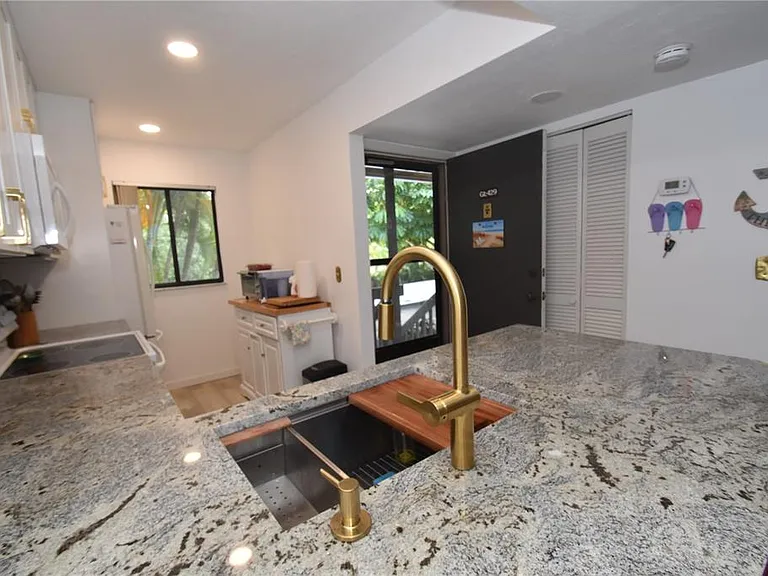 1720 Glenhouse Dr #GL429 — Photo 3