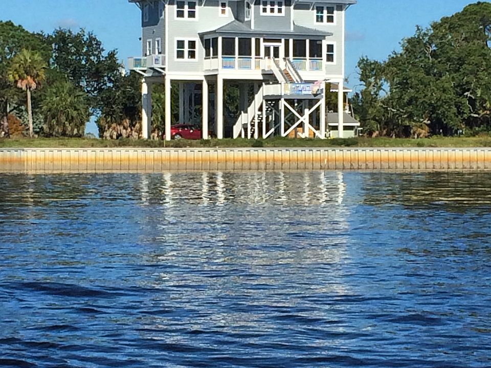 2nd image of 49 Blue Crab Ln
