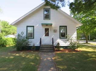 704 Gilbert St, Eau Claire, WI 54703