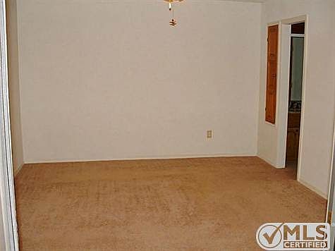 5th image of 5203 Utah Dr
