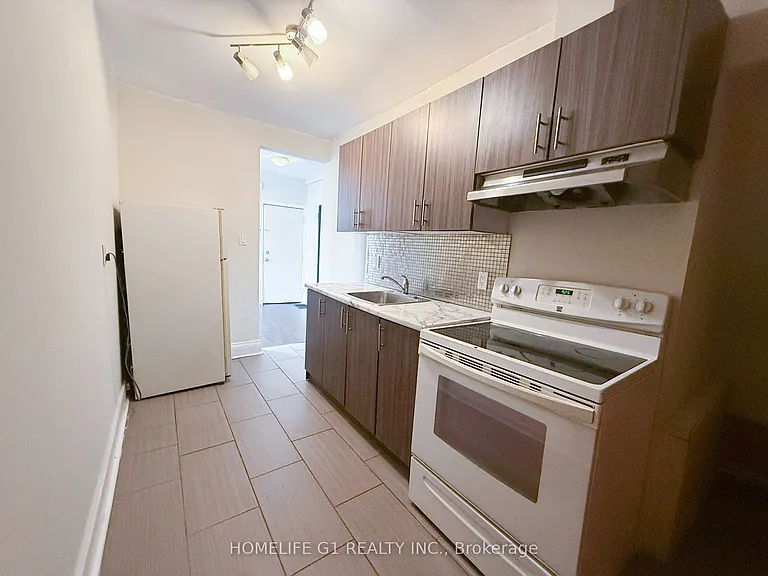 288 Hunter St W #2 — Photo 9