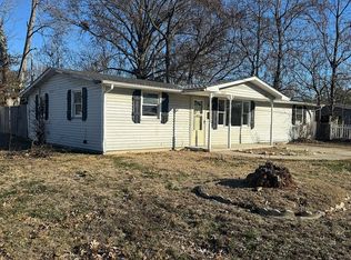 3204 Central Ave, Mount Vernon, IL 62864