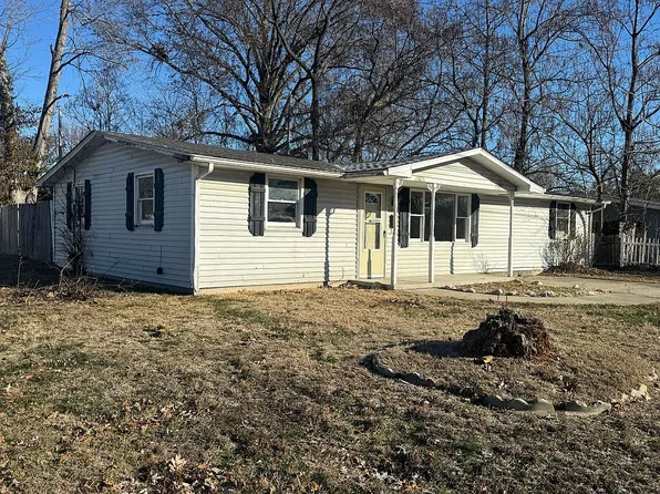 3204 Central Ave, Mount Vernon, IL 62864
