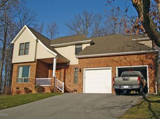 223 Price St, Blacksburg, VA 24060