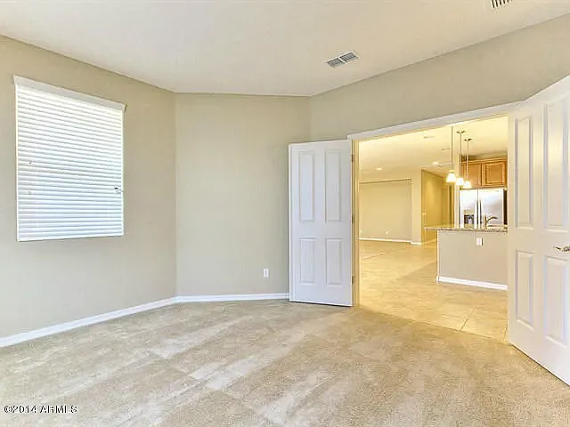 1472 E Flamingo Way — Photo 7