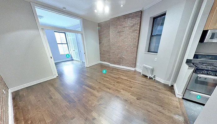 Rented by REAL New York | media 16