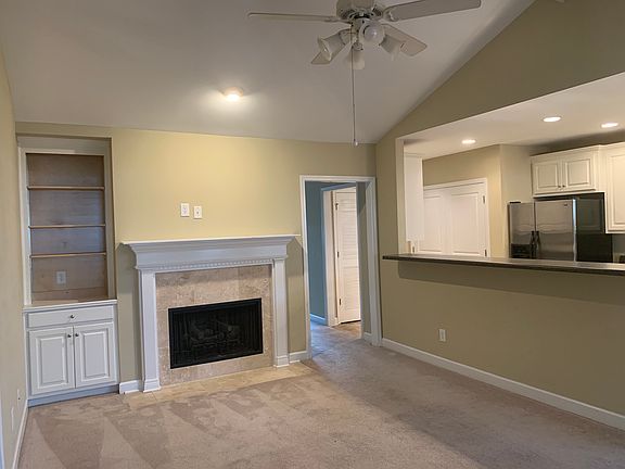 Den & Kitchen