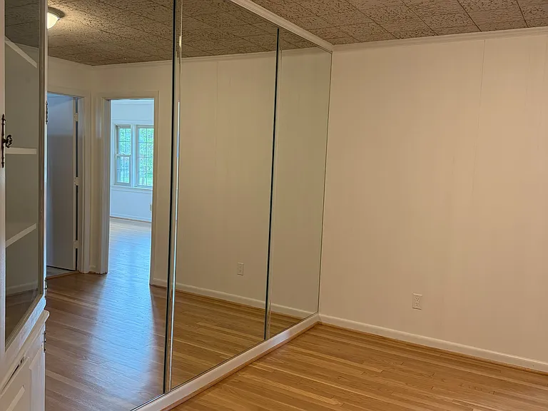 9128 Huron Ave — Photo 19