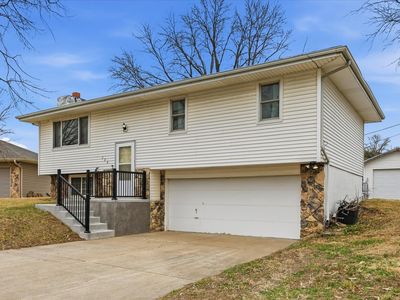 326 Laurie Cir, Neola, IA, 51559