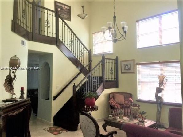 4854 NW 110th Pl, Doral, FL 33178