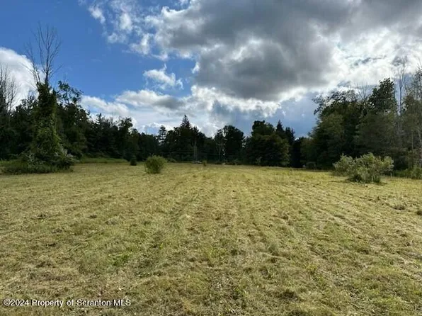 247 State Rte, Carbondale, PA 18407