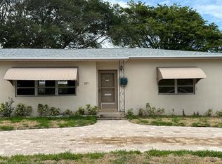 237 E Ilex Dr, Lake Park, FL 33403