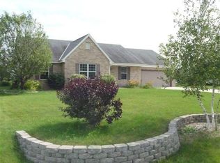 28815 Stone Ridge Ct, Waterford, WI 53185