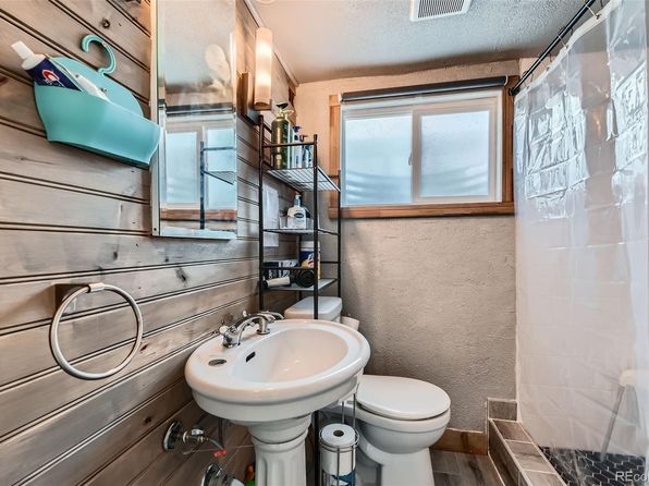 aurora-colorado-13033970 picture