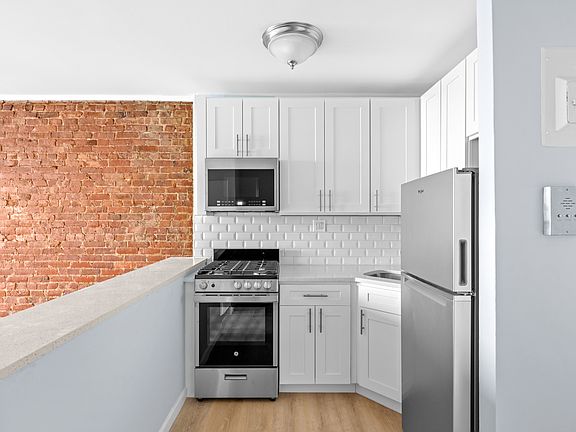 5th image of 435 7th Ave APT 3B