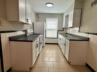 6911 Chippewa St #1W, Saint Louis, MO 63109