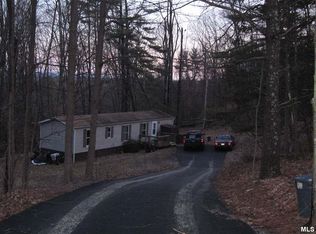 101 Canary Hill Rd, Hurley, NY 12443