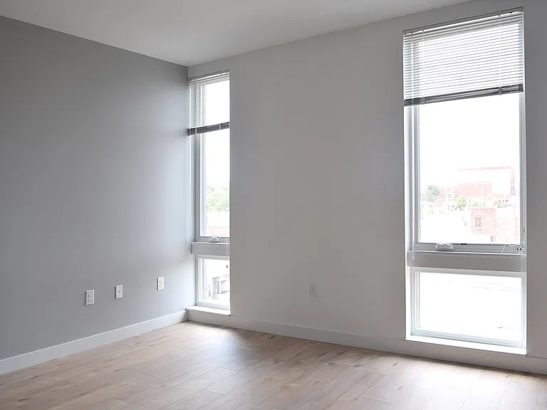 Dining/Living room