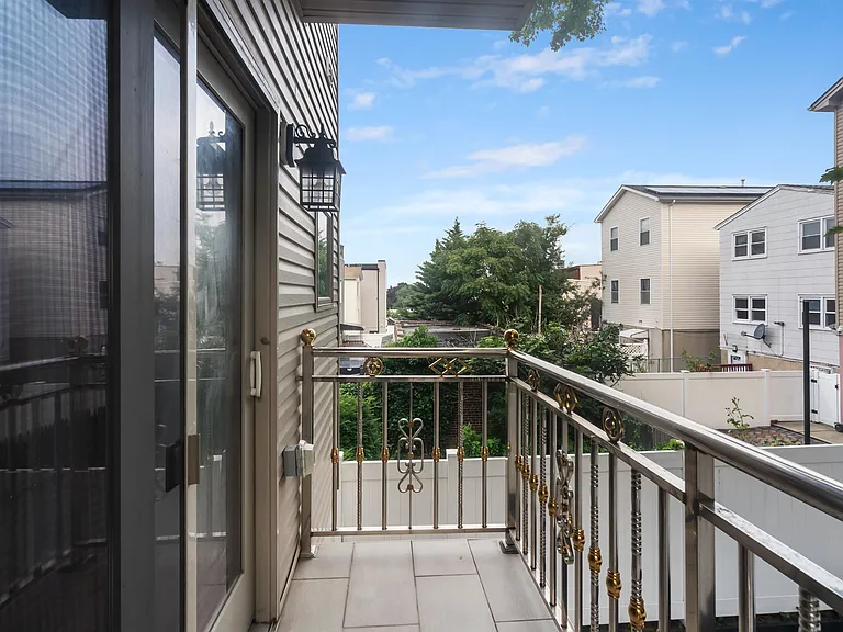 88 Poplar St #1 — Photo 14
