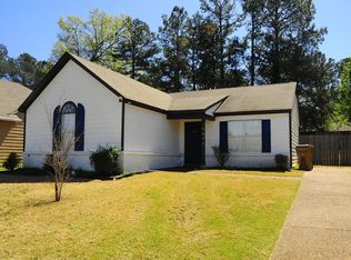 6899 Lagrange Cir S, Cordova, TN 38018