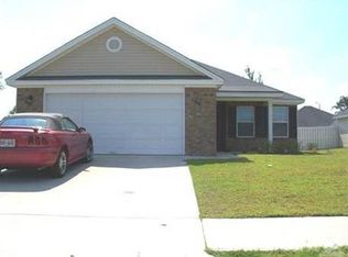 116 Rhett Ln, Richmond Hill, GA 31324