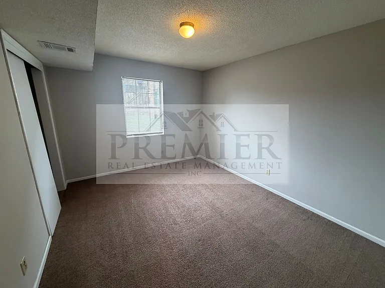 300 W Montgomery St #1 — Photo 10
