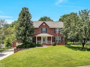 449 Meadowlake Cir, Seymour, TN 37865