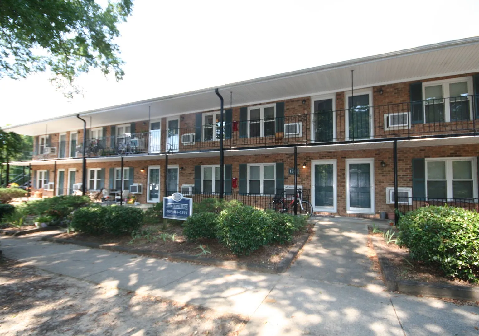 1212 Chapel Hill — Photo 4