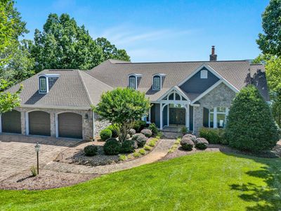 180 Island View Dr, Penhook, VA, 24137