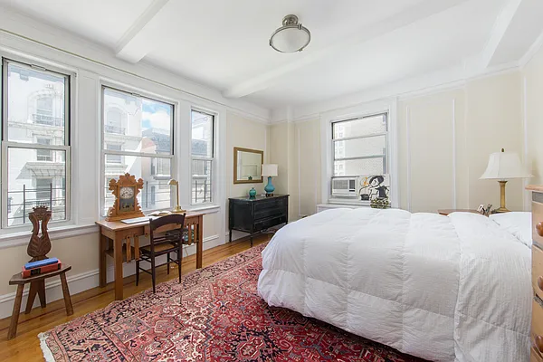 Rented by Compass | media 6