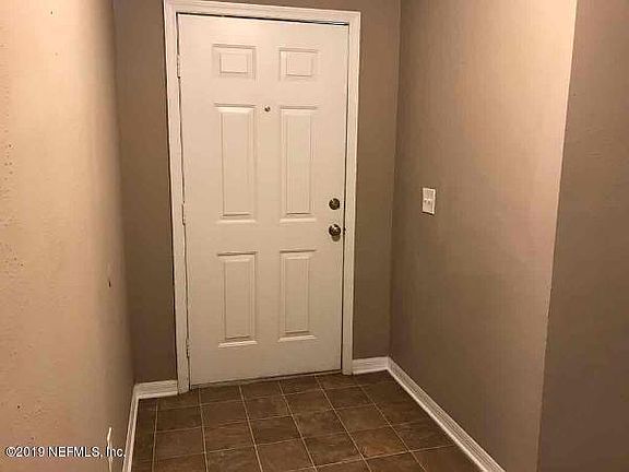 2nd image of 14927 SE 25th Pl