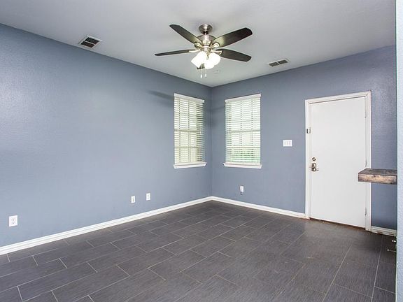 4th image of 2556 Jacobson Dr