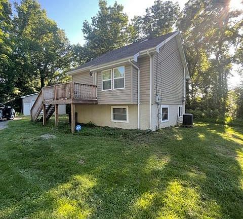 2nd image of 50 Hartle Ln
