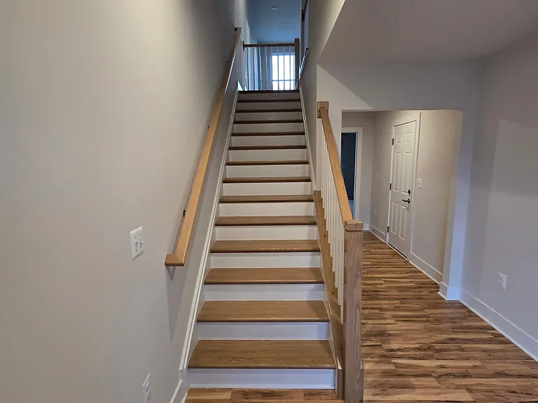 10604 Sheffield Glen Ln — Photo 5