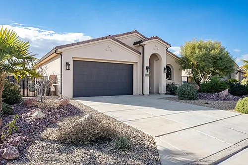 239 W Peridot Dr Photo 1 239 W Peridot Dr Photo 1
