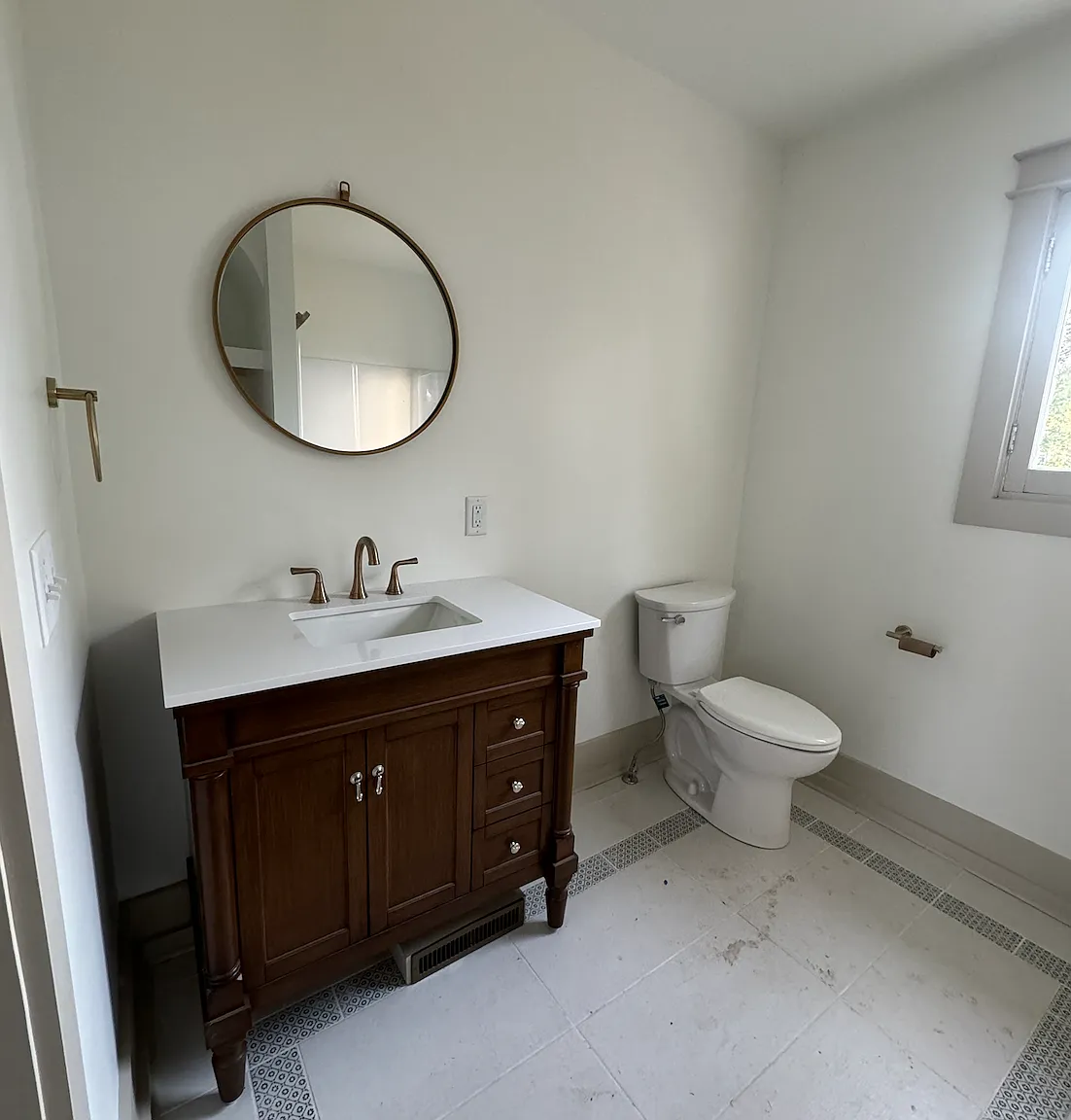 2 bed, $1,300 — Photo 3