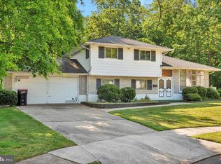 275 Tilford Rd, Somerdale, NJ 08083