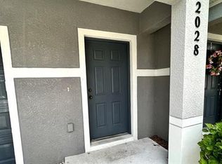 2028 Strathmill Dr #1, Clearwater, FL 33755