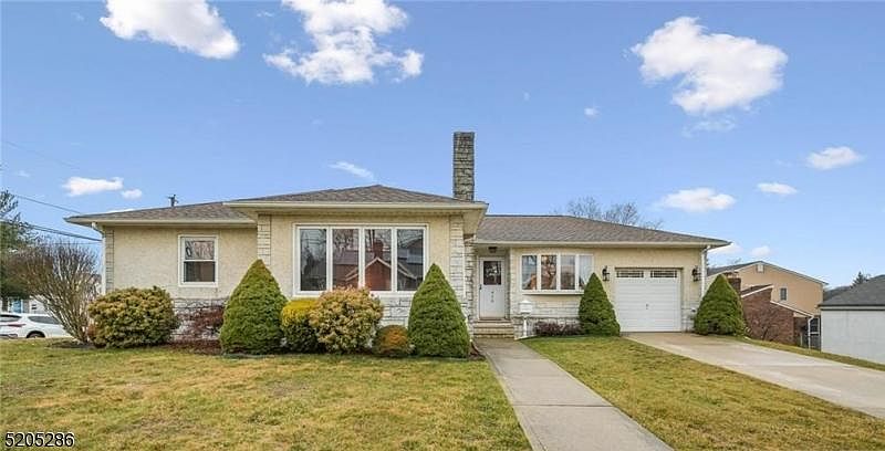 1st image of 410 Woodland Ave
