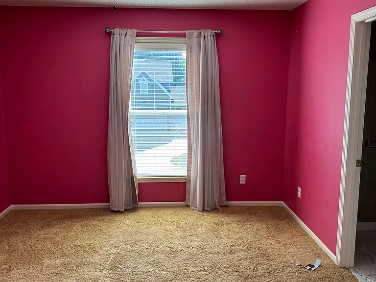 14804 Slater St — Photo 16
