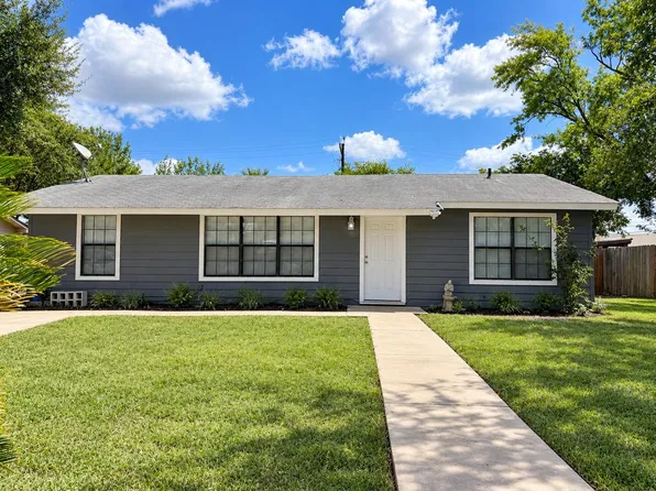 403 Parker Dr, San Marcos, TX 78666