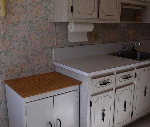 5th image of 1421 SW 27th Ave APT 102