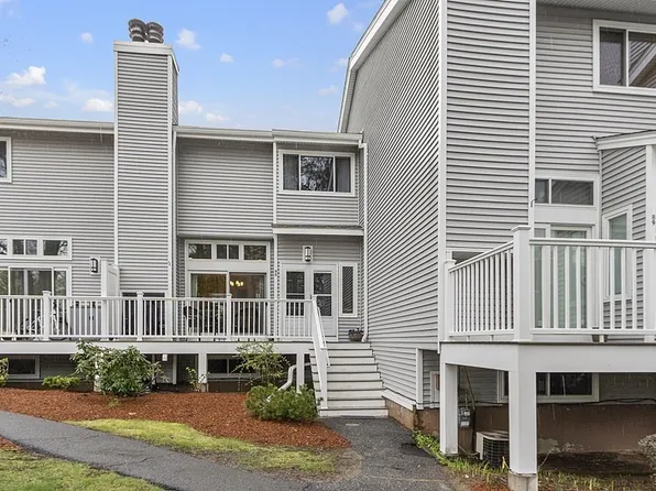 255 North Rd Unit 90, Chelmsford, MA 01824
