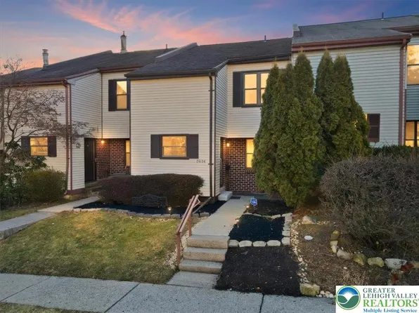 3434 Colonial Ct S, Allentown, PA 18104