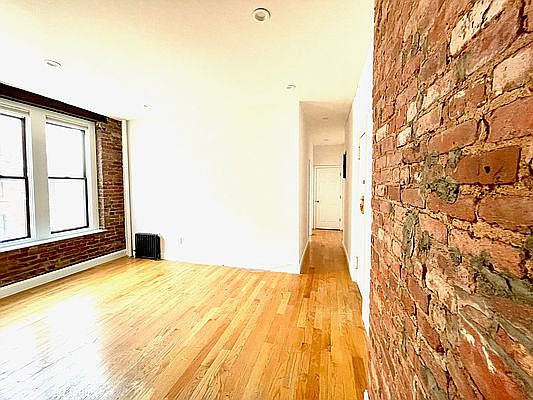 4th image of 50 Avenue B #3C